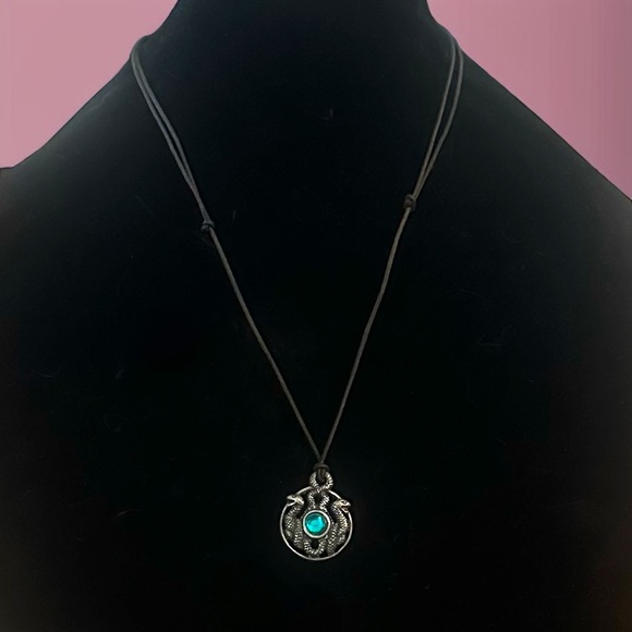 Jewelry - Pewter Celtic Nathair Serpent Amulet pendant cord necklace